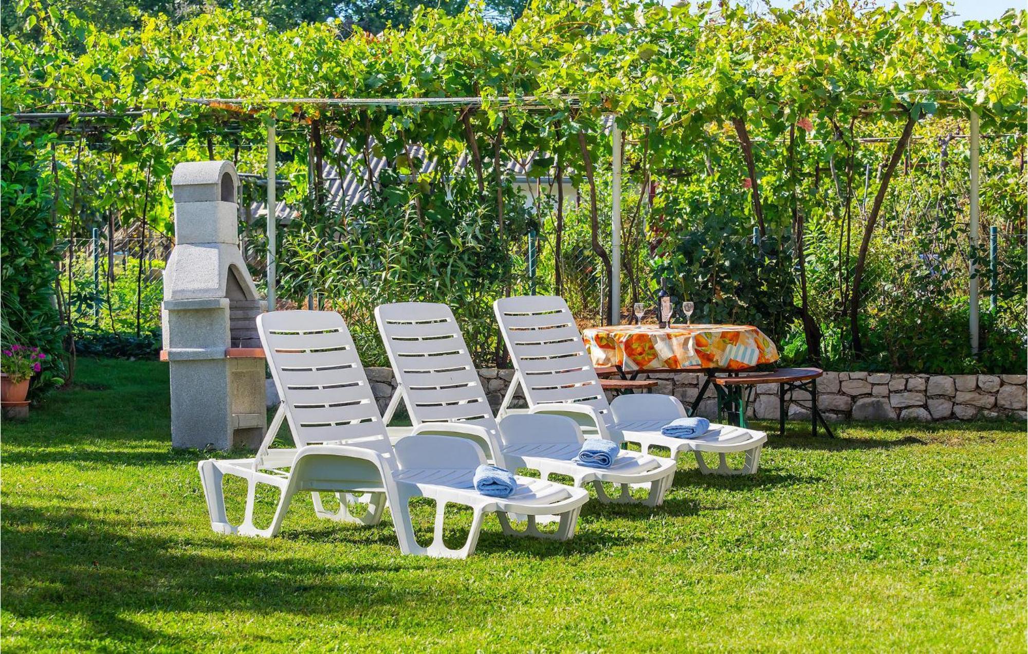 Awesome Apartment In Labin With Wifi Rasa Экстерьер фото