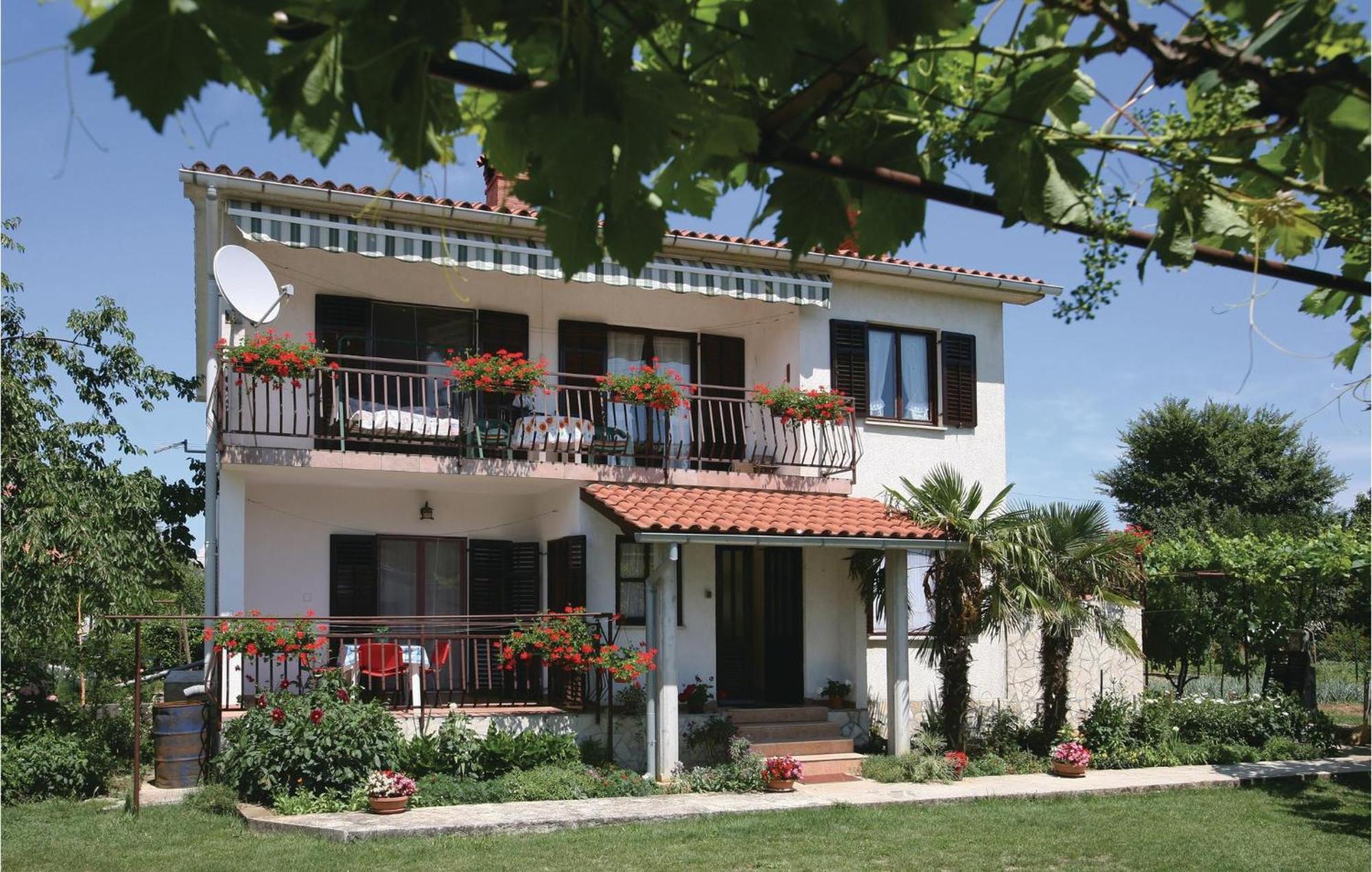 Awesome Apartment In Labin With Wifi Rasa Экстерьер фото
