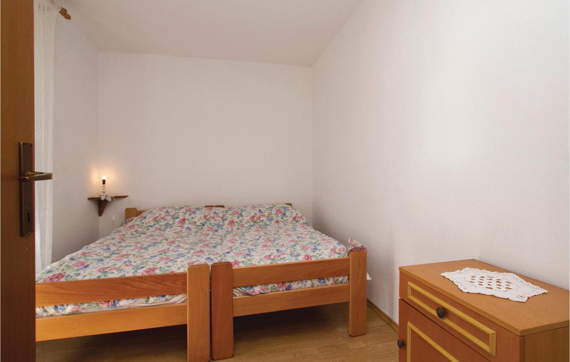 Awesome Apartment In Labin With Wifi Rasa Экстерьер фото